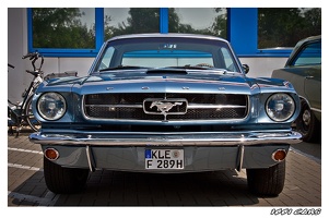 Ford Mustang - I