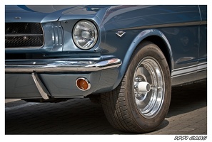 Ford Mustang - II