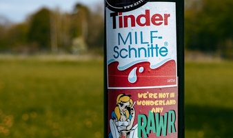 Tinder Milf-Schnitte